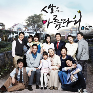 肌肉猛男裸体GAY网站
